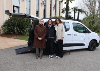 Nouveau véhicule utilitaire du Relais Petite Enfance.