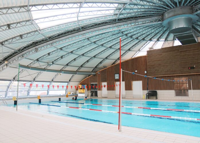 Piscine municipale Éric Guiraud.